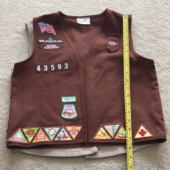 Girl Scouts USA Vests Western Washington With Patches - Picture 11 of 11